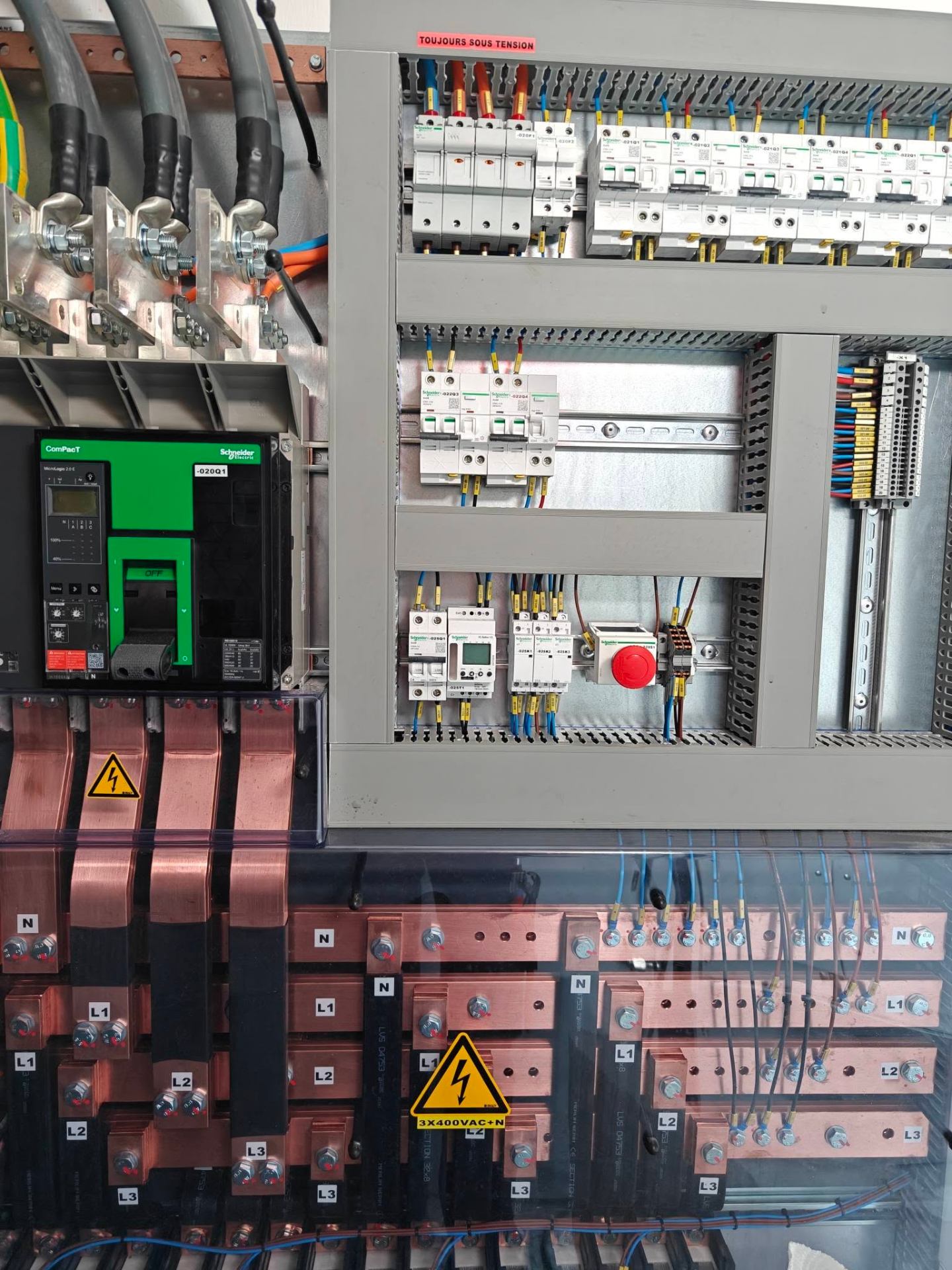 Middenspanningscabine