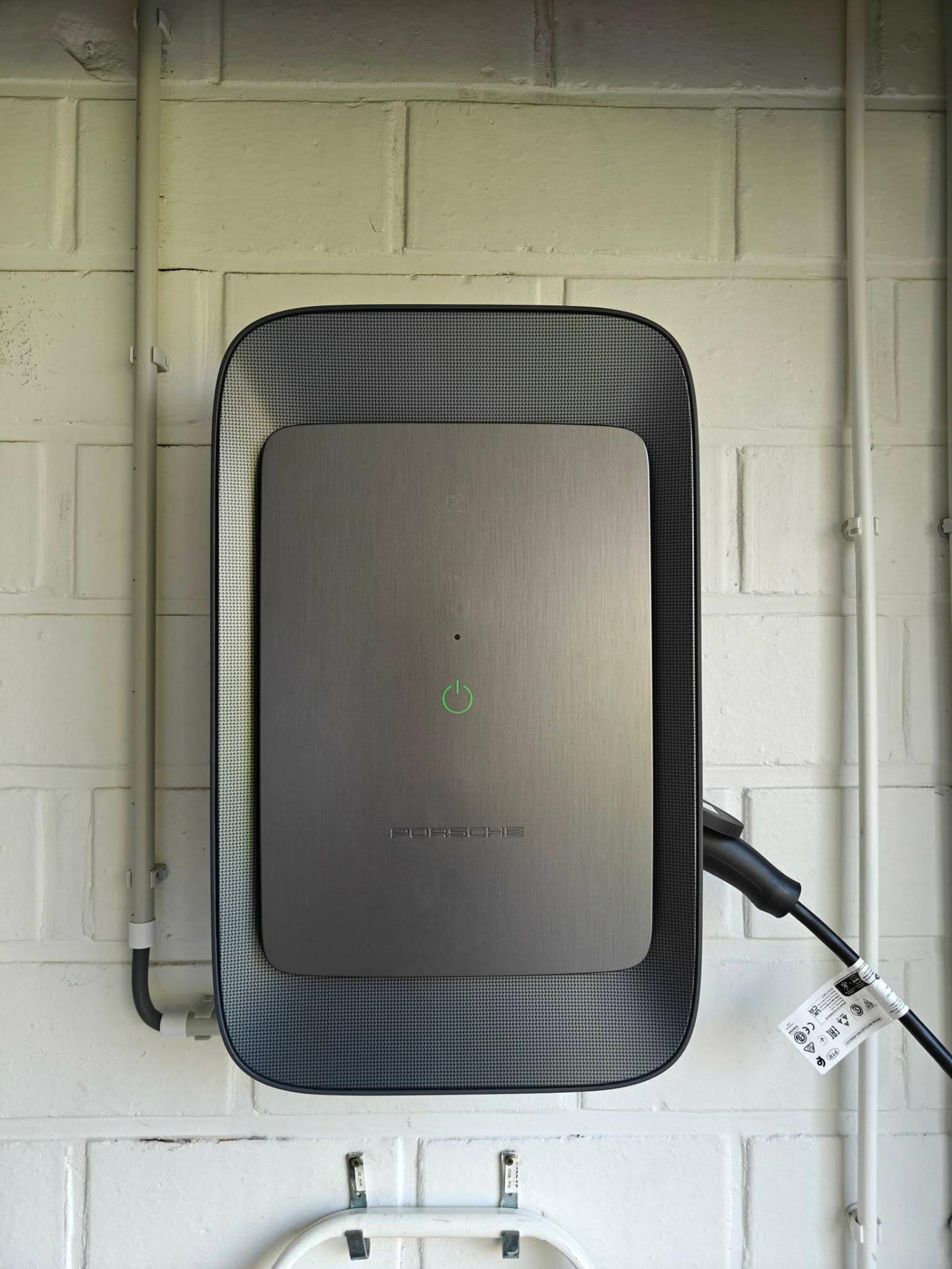 Porsche wallbox
